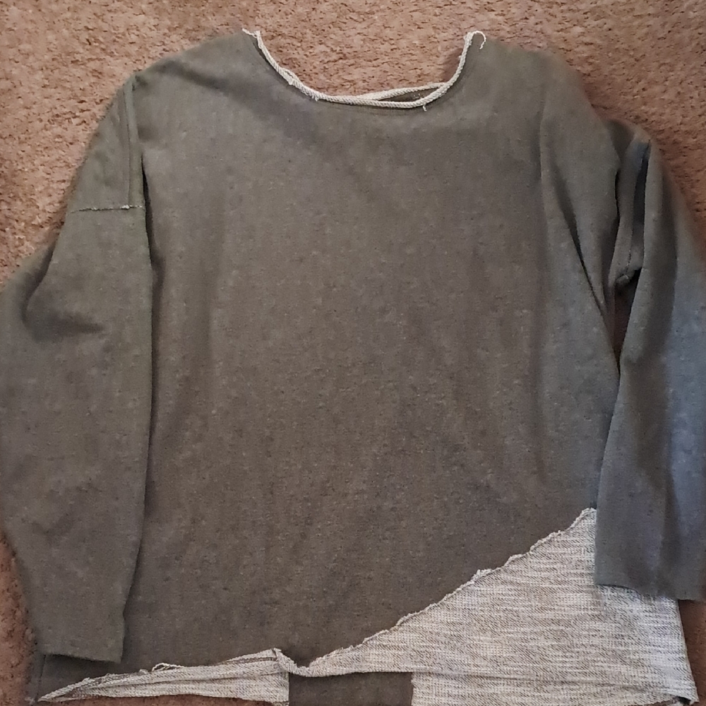 Jessica Simpson Heather Gray Sweater